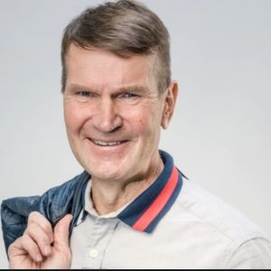Erkkarikari