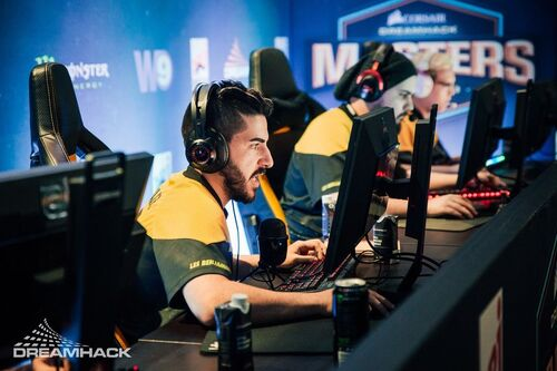 MAJ3R