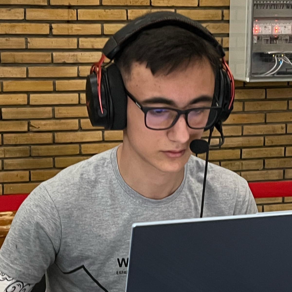 OX1G3N17