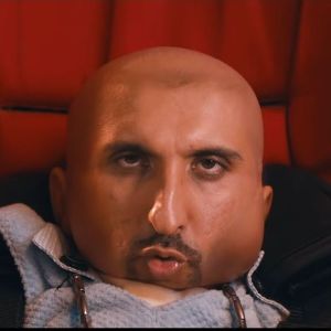 ayz