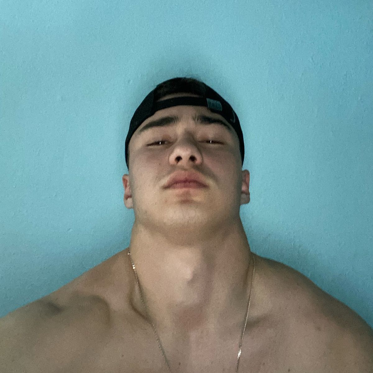 uNT0UCHABL