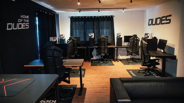 DUDEScamp schließt Ende September: Letzte Chance auf ein Bootcamp bei den Hamburger Esport Veteranen